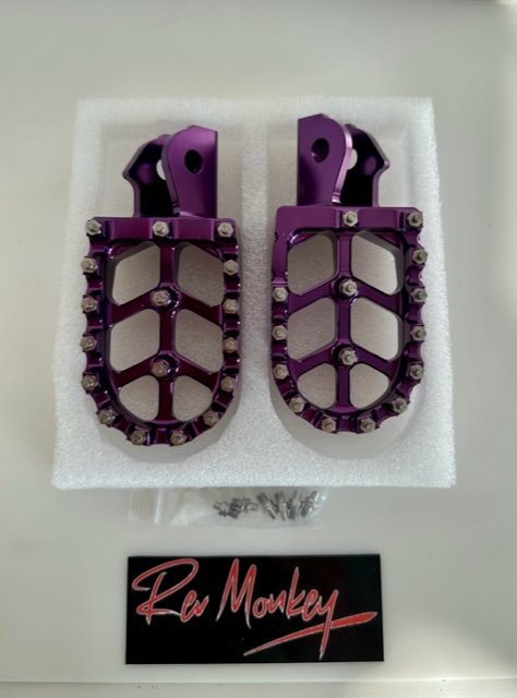 SURRON LIGHT BEE X LBX LB1e FOOT RESTS PEGS PAIR