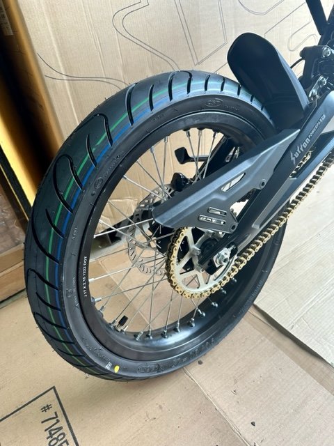 SURRON LIGHT BEE X LBX SUPER MOTO
