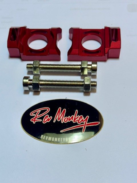 SURRON ULTRA BEE RED CHAIN ADJUSTERS