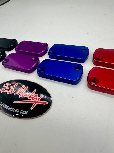 SURRON ULTRA BEE BRAKE MASTER CYLINDER CAPS