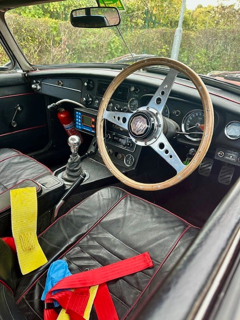 MG MGB ROADSTER HISTORIC RALLY CAR