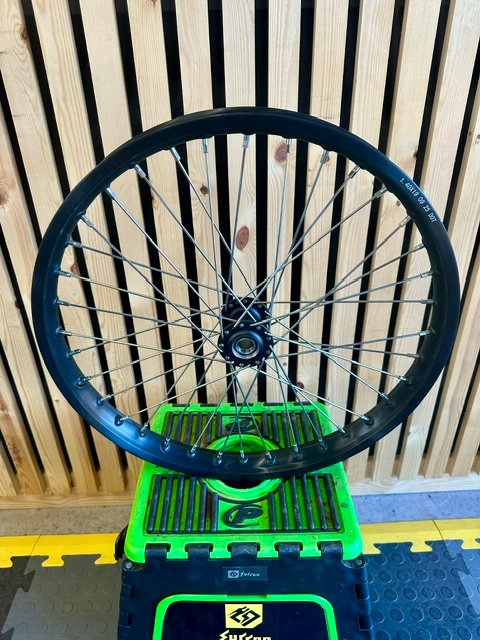SURRON LIGHT BEE LBX L1eFRONT WHEEL 19"