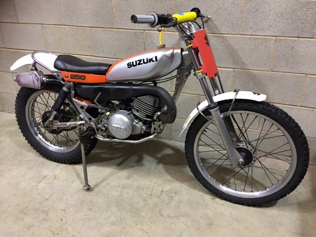 SUZUKI BEAMISH RL250