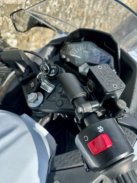 KAWASAKI EX300 NINJA
