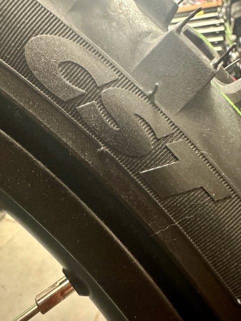 SURRON ULTRA BEE TYRES CST