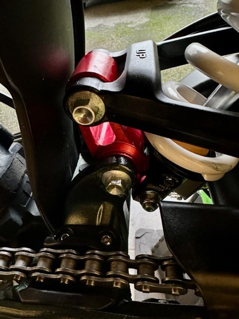 SURRON ULTRA BEE LOWER LINK