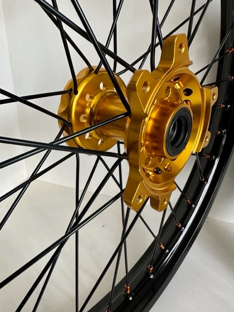 SURRON ULTRA BEE 18 21 WHEEL SET RED BLACK BLUE GOLD