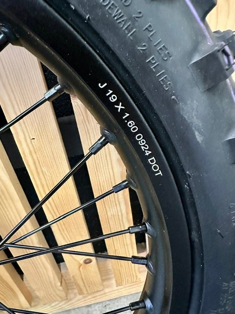 SURRON ULTRA BEE WHEEL SET