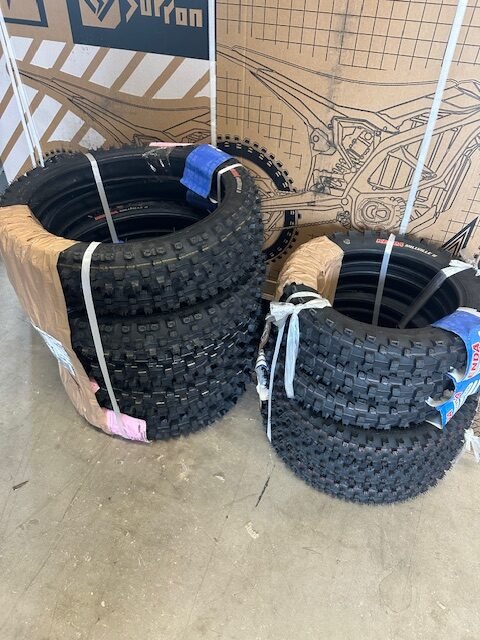 SURRON HYPER BEE FRONT MX TYRE 12"