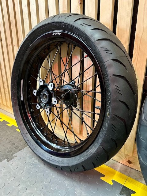 SURRON ULTRA BEE SUPER MOTO WHEEL SET