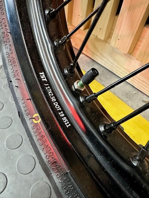 SURRON ULTRA BEE SUPER MOTO WHEEL SET
