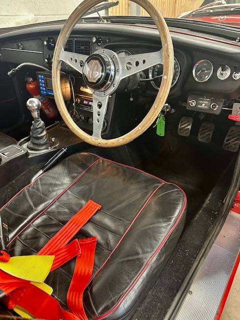MG MGB ROADSTER HISTORIC RALLY CAR