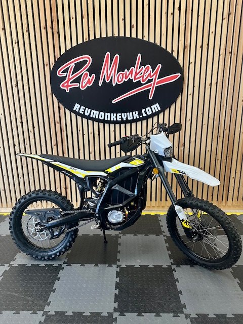 SURRON ULTRA BEE X 2025