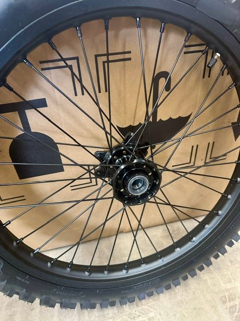 SURRON ULTRA BEE FRONT WHEEL AND TYRE SET 21